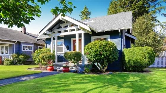Want to make your curb appeal stand out in your neighborhood without breaking your wallet? Here are some cheap projects to boost your home's exterior.